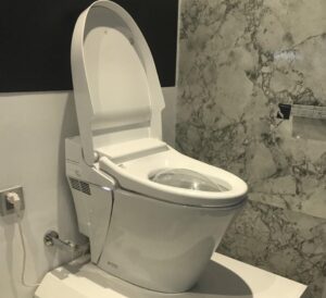 Bồn cầu Inax thông Minh